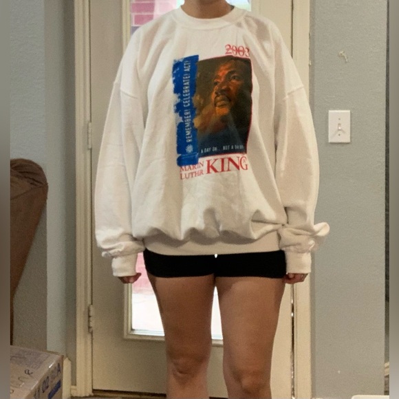 Vintage 2003 Martin Luther King Jr. Remembrance Sweatshirt - Picture 1 of 5